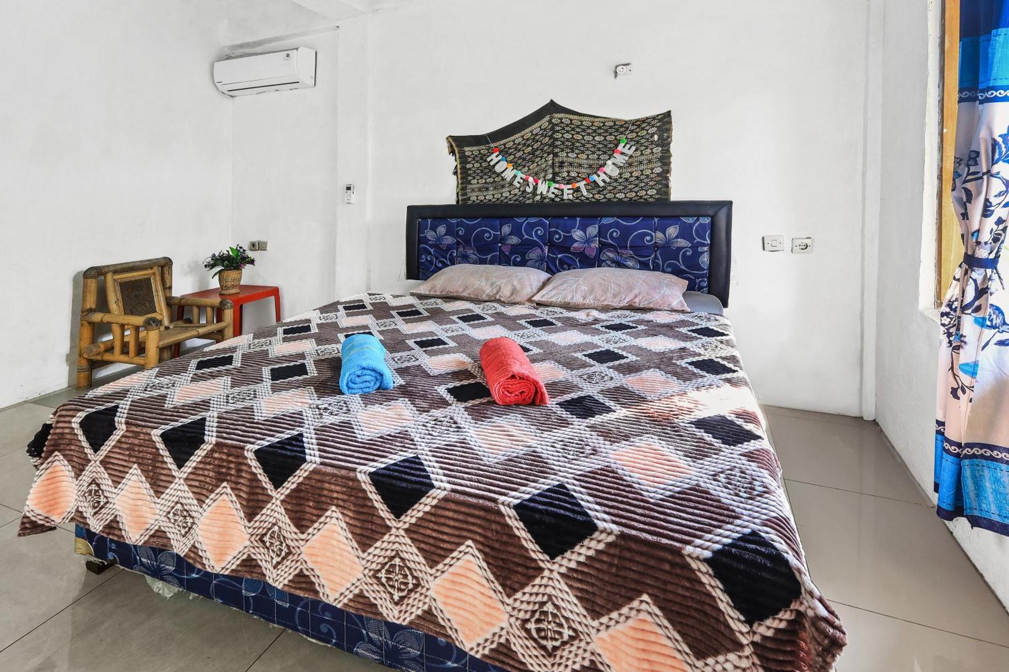 Palulu Garden Homestay Labuan Bajo Esterno foto