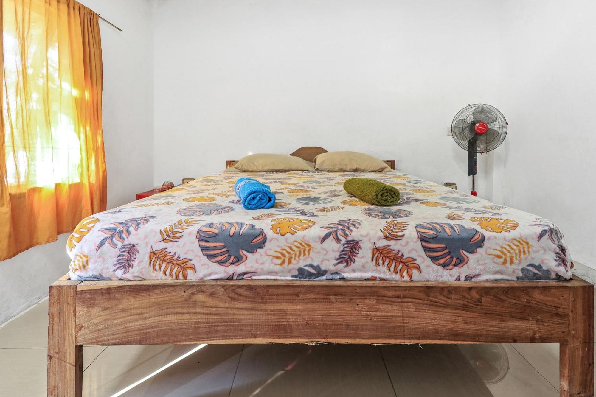 Palulu Garden Homestay Labuan Bajo Esterno foto